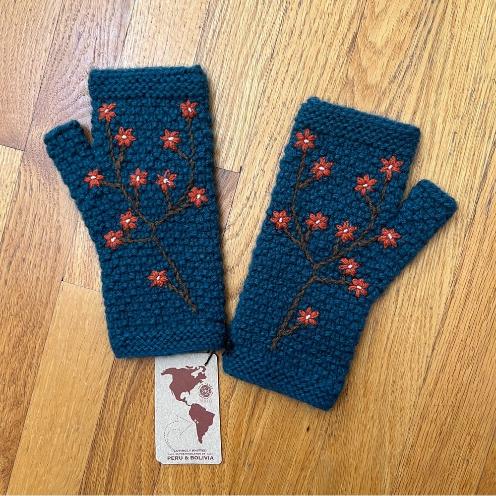 Fingerless handmade mittens